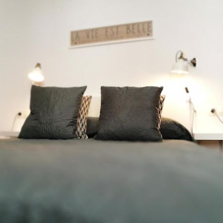 Mitjana Plaza Appartement Málaga Buitenkant foto