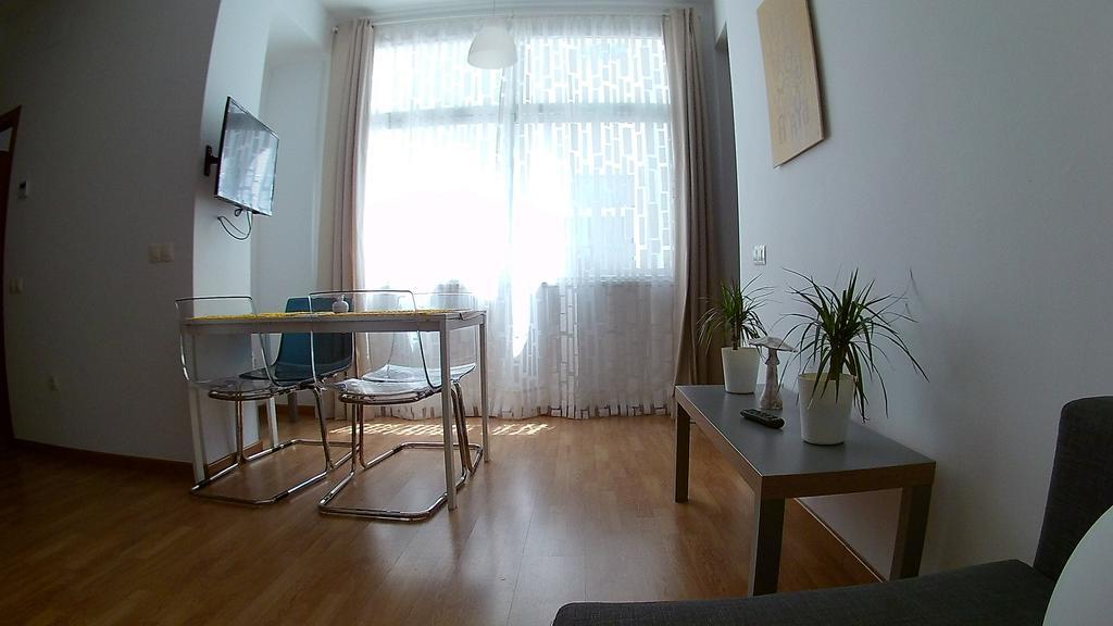 Mitjana Plaza Appartement Málaga Buitenkant foto
