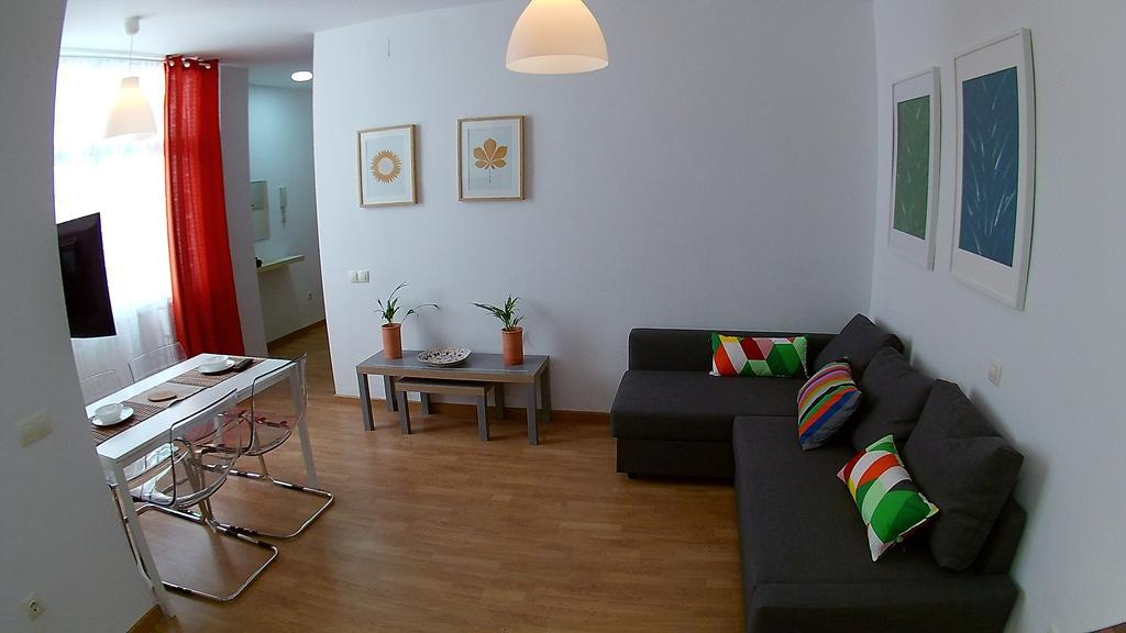 Mitjana Plaza Appartement Málaga Buitenkant foto