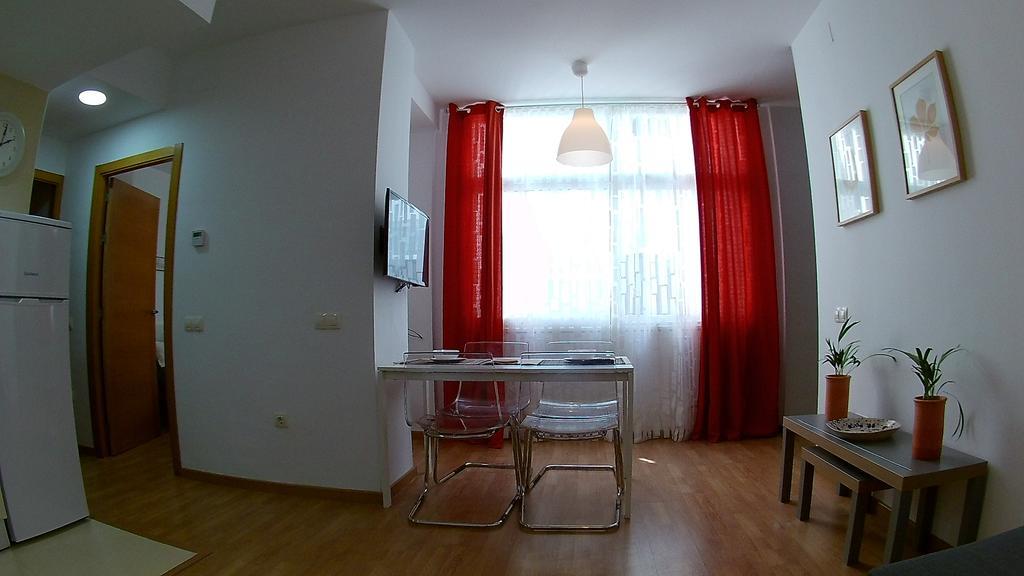 Mitjana Plaza Appartement Málaga Buitenkant foto