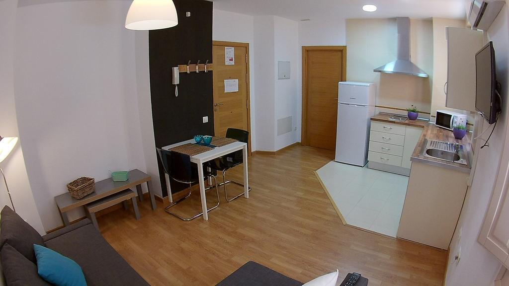 Mitjana Plaza Appartement Málaga Buitenkant foto